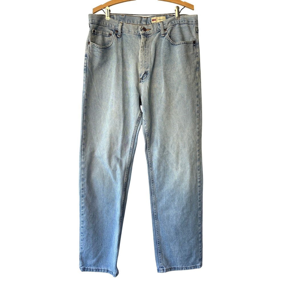VTG 90s Wrangler Regular Fit Light Wash Blue Soft Worn Denim Jeans Mens 36x32